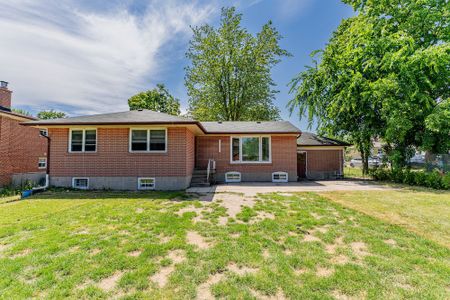 For Lease - 227 Church Street, Richmond Hill, Ontario - Photo 4