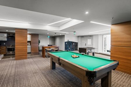 For Lease - 805 Carling Avenue Unit# 701, Dows Lake - Civic Hospital and Area, Ontario - Photo 4