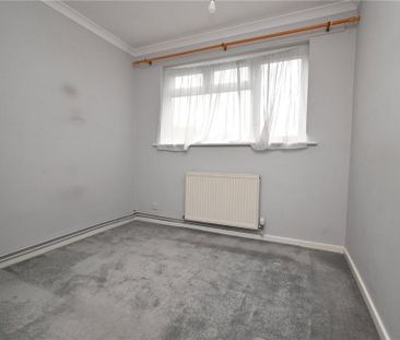 2 bedroom ground floor flat to rent - Photo 1