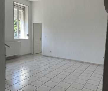 Location maison à Hénin-Beaumont - Photo 1