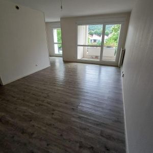 Location Appartement à CHAMPAGNIER - Photo 4