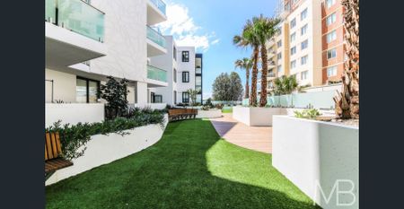 206/1 Markham Place, Ashfield, NSW 2131 - Photo 2