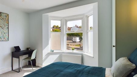 Mixed use to rent - Photo 5