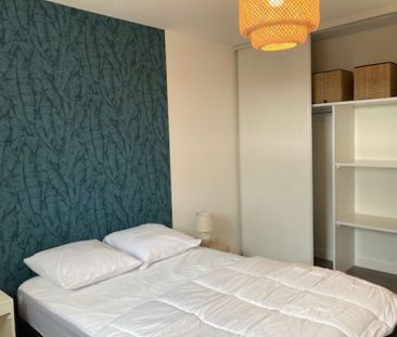 SUPERBE T2 MEUBLE EN RESIDENCE SECURISEE AVEC BALCON ET PARKING - Photo 3