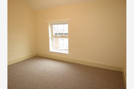 8, Copthorne Rise, Shrewsbury, SY3 8NT - Photo 2