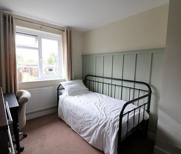 2 Bedroom Terraced To Rent - Photo 1