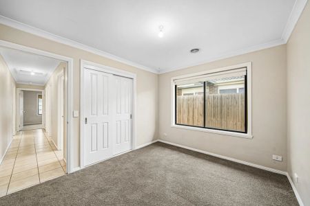 48 Retford Close, Werribee. - Photo 3