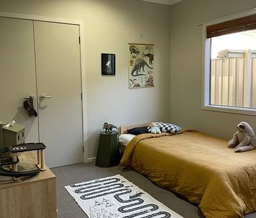 Charming 3BR Townhouse in Havelock North - Photo 1