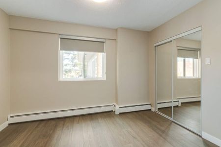 Renovated Suite - 2 Bedroom - Photo 2