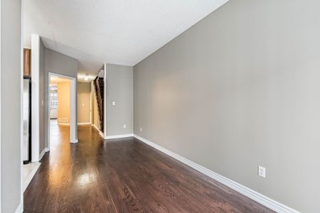 For Lease - 21 Kilrea Way, Brampton, Ontario - Photo 5