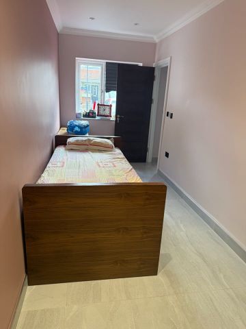 Room in a Shared House, Lankers Drive, HA2 - Photo 5