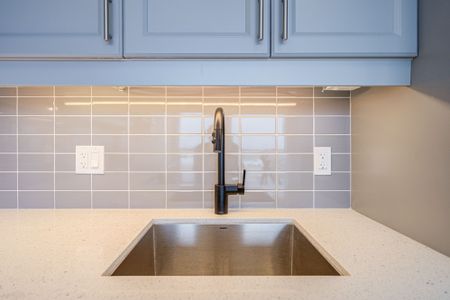 For Lease - 2333 Khalsa Gate Unit# 604, Oakville, Ontario - Photo 4