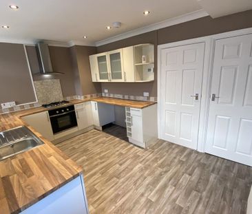 2 bedroom house to rent - Photo 2