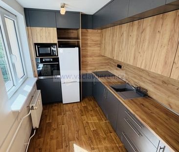Pronájem bytu 2+1 51 m² - Fotografie 3