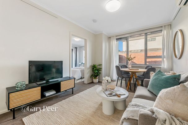 2/71 Tranmere Ave, Carnegie VIC 3163 - Apartment For Rent | Domain - Photo 1