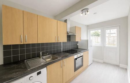 Tottenham, London N17 - Photo 4