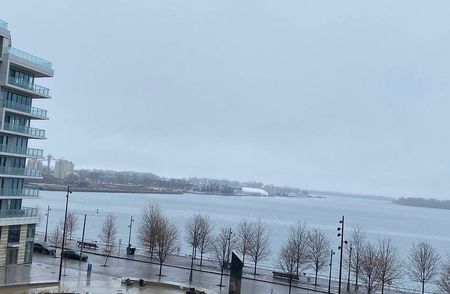 For Lease - 1 Edgewater Dr Drive Unit# 422, Toronto, Ontario - Photo 3