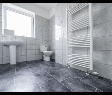 Room in a Shared House, Lamerock Road, BR1 - Photo 2