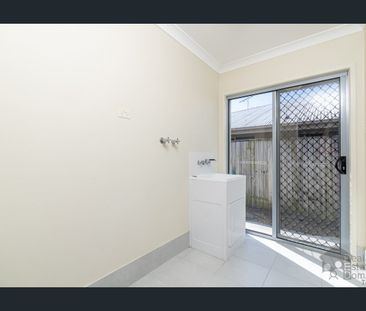 70 Messara Circuit, Durack, Qld 4077 - Photo 6