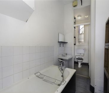 Studio to rent - Photo 6