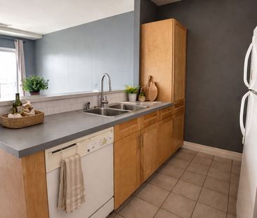 For Lease - 44 Bond Street Unit# 904, Oshawa, Ontario - Photo 5