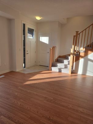 For Lease - 484 Provident Way, Hamilton, Ontario - Photo 1