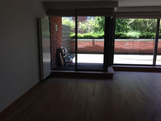 Appartement te huur - Photo 1