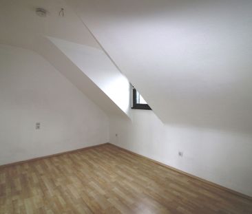 * MAISONETTE WHG MIT DACHTERRASSE IN WILLICH-SCHIEFBAHN“ 3-ZI, 2. ET mit Stellplatz - Foto 3