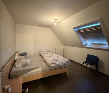 Gezellige rijwoning met garage in centrum Wingene! - Foto 3