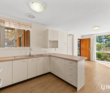 10 Kissane Crescent, Evatt ACT 2617 - House For Rent | Domain - Photo 3