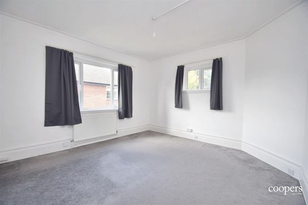Greenbank, Green Lane, Northwood, HA6 - Photo 1
