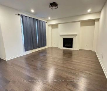 9440 Bayview Avenue - Photo 1