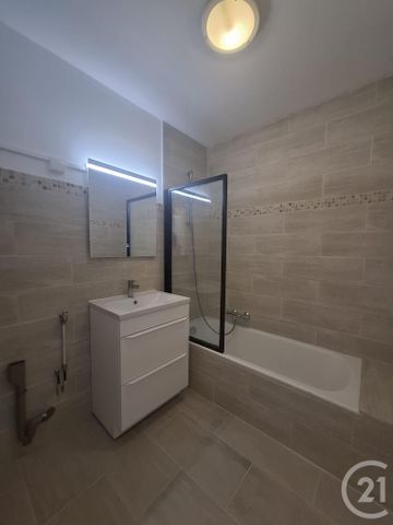 Location Appartement 2 pièces 60m² LE CANNET 06110 - Photo 5