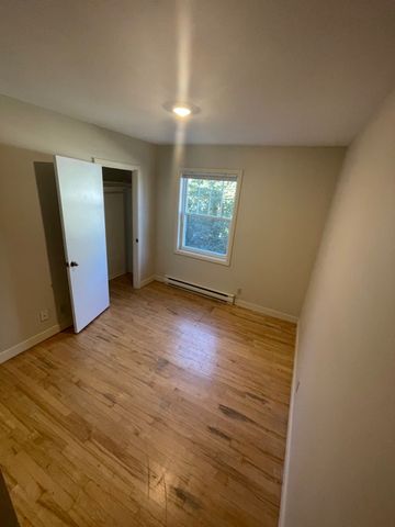 Unit D - Photo 3