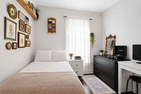 152 Parliament Street town house — Toronto, ON (3-Bedroom) - 3 Bedroom - Photo 2