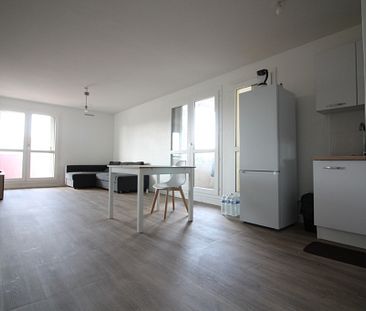 Appartement T2 MEUBLE avec balcon et terrasse - Photo 6