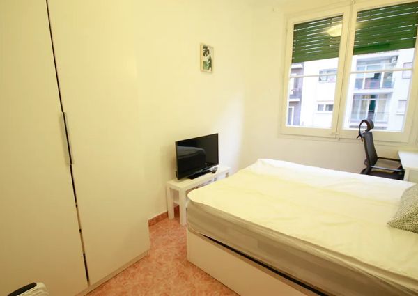 Carrer de Balmes, Barcelona, Catalonia 08006
