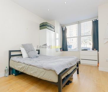 3 bedroom flat to rent - Photo 5