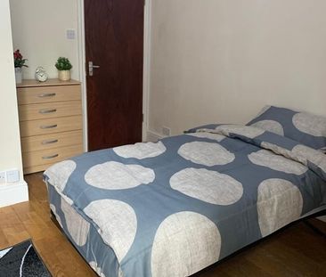 Studio Flat, Green Lanes, N13 - Photo 5