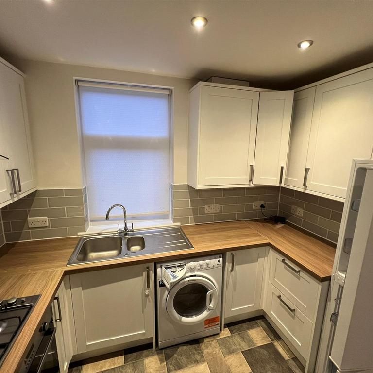 3 bedroom house to rent - Photo 1