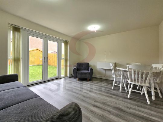 Broomfield Crescent, LE4, Leicester - Photo 1