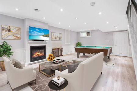 For Lease - 26 Buckingham Avenue, Toronto, Ontario - Photo 2