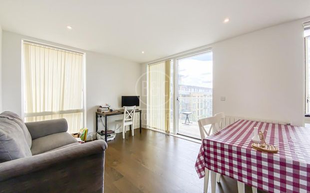 2 bedroom apartment to rent - Photo 1