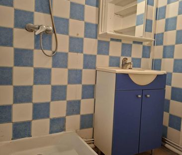 Location Appartement 2 pièces 48m² NIMES 30000 - Photo 5