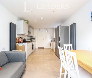 1 bedroom room to rent Howson Road, Brockley, SE4 - Photo 3