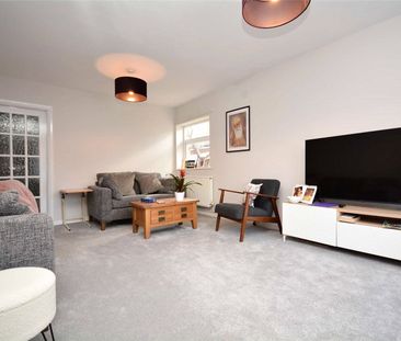 8, Linton Road, Leeds, West Yorkshire, LS17 8QH - Photo 1