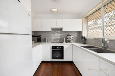 3-Bedroom Home Which is Sure to Impress. - Photo 2