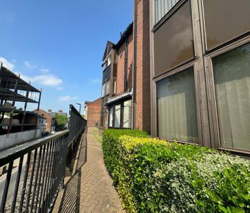 1 bedroom flat to rent - Photo 3