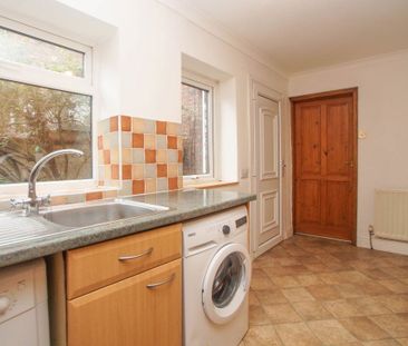 Terraced House in Fusehill Street, Off London Road - Photo 2