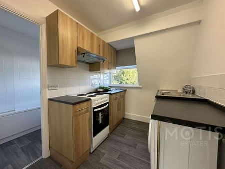 Cheriton Road, Folkestone, CT20 - Photo 3